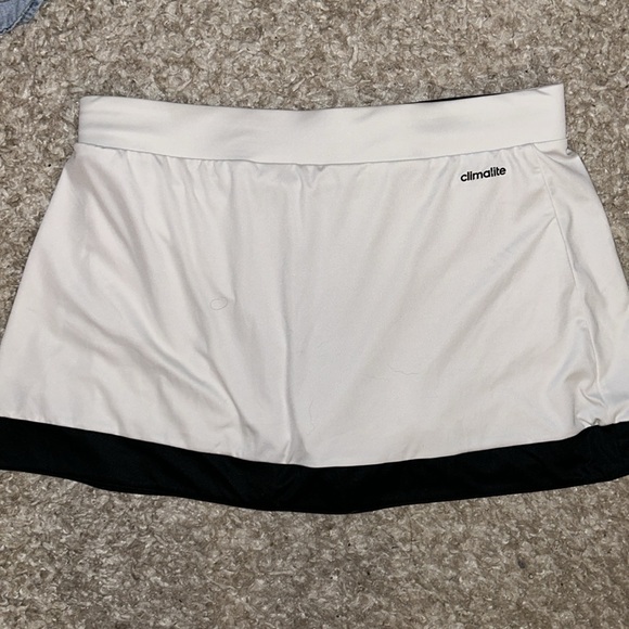 Adidas Climalite Skort Athletic Skirt White Black Trim - Picture 5 of 6